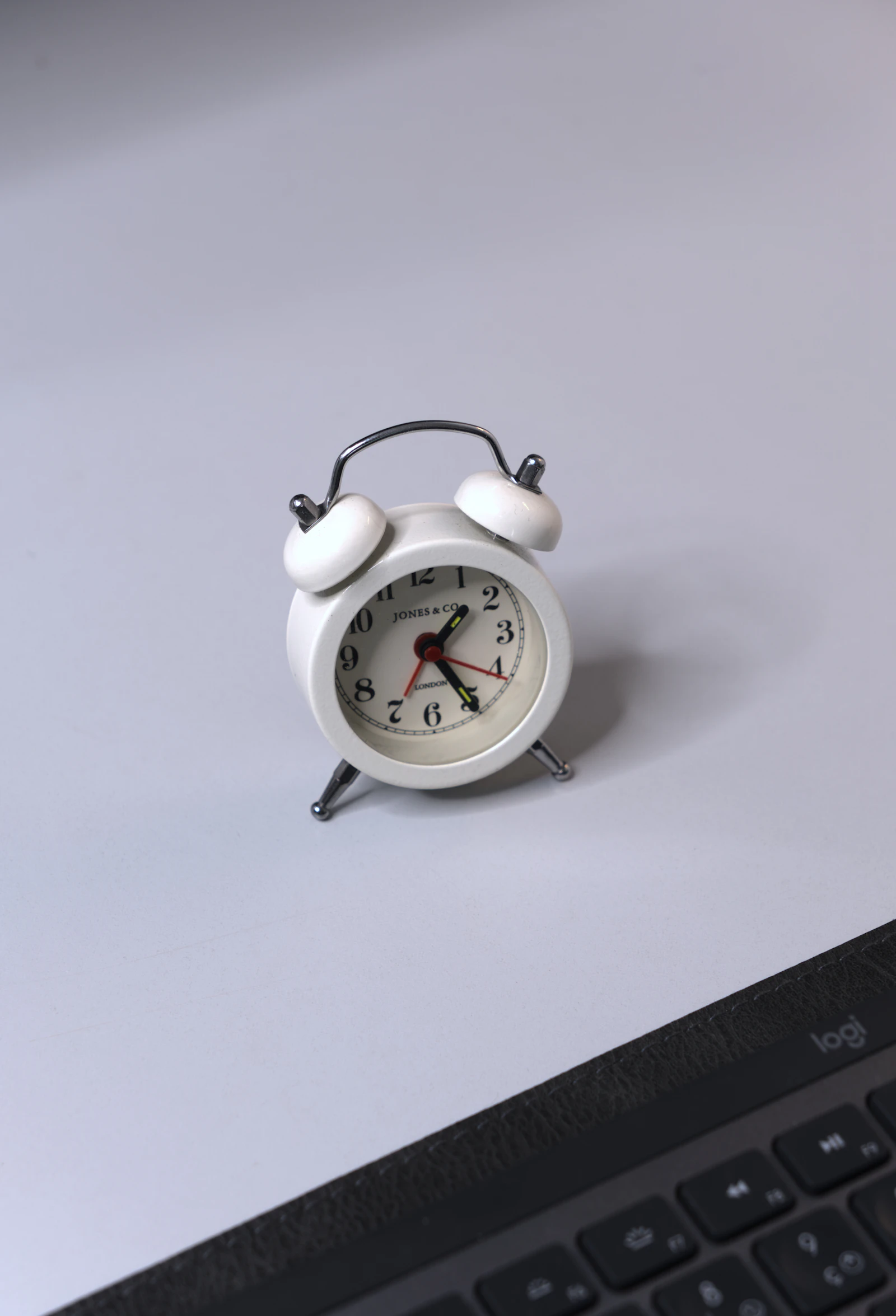 Time Tracking for Contractors: Here's Why It's A Must